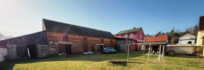 Einfamilienhaus mit großem Grundstück 6.690 m²