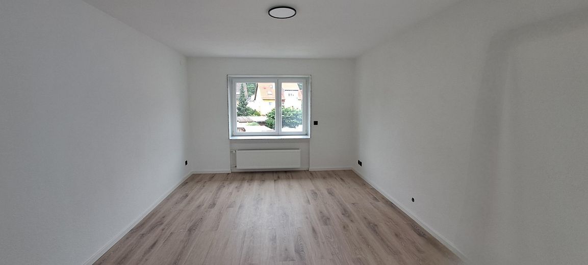 Świeżo wyremontowane/odnowione 3-pokojowe mieszkanie w Gaggenau-Ottenau – Kinderzimmer