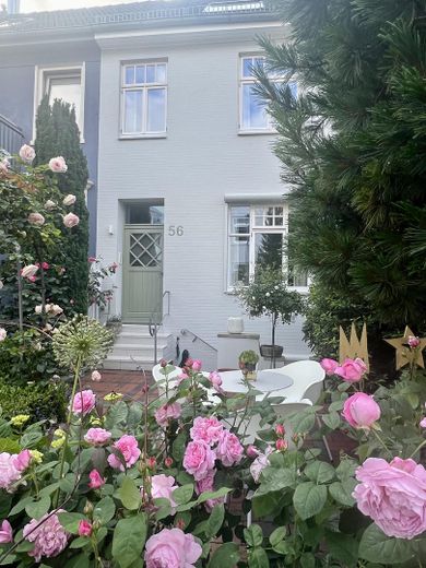 Liebevol moderniseerde rijwoning in Bremer stijl in Bremen, Hastedt – Hausansicht