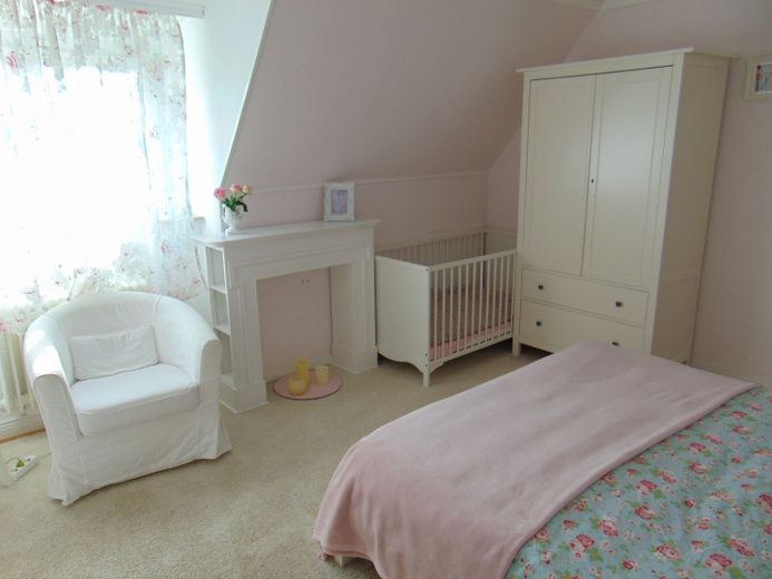 2-Generationen-Haus mit zusätzlicher Einliegerwohnung in Bad Wörishofen – Schlafzimmer DG