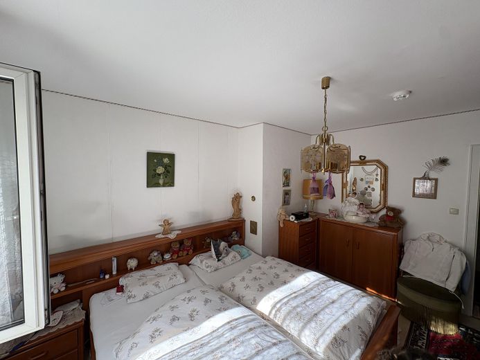 Wiesbaden’de 3 odalı daire – Schlafzimmer