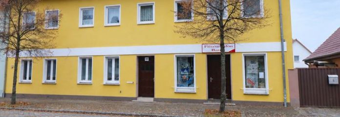 Versatile commercial unit on the ground floor in Märkisch Buchholz