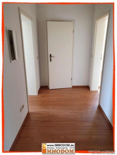 2-Zimmer-Dachwohnung in beliebter Grünlage günstig zu vermieten! – Diele