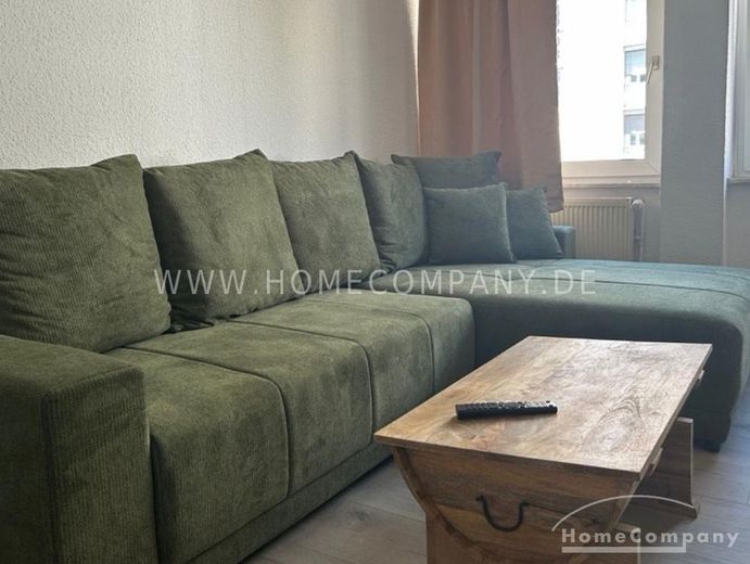 Appartamento 2-ZKB affascinante, appena ristrutturato, in posizione centrale a Saarbrücken – 79040b6369cc7455ef1bb851e7434e0fdf3cbf8e.jpg