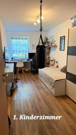 Moderne 4 Zimmer Wohnung mit neuer Einbauküche und Garage – Foto 15