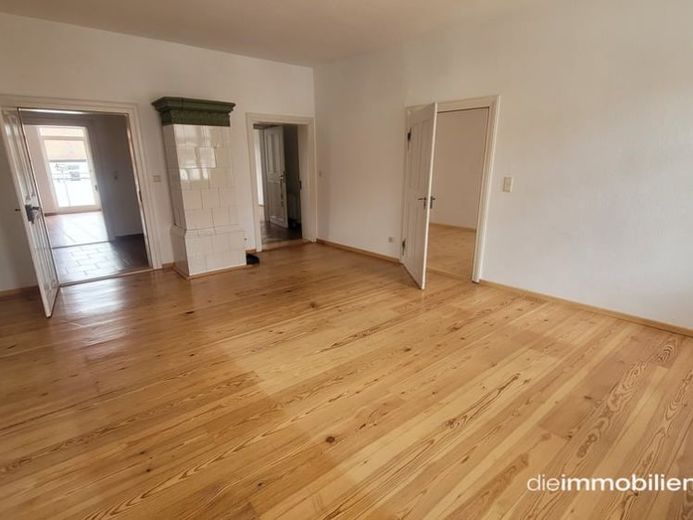 2-Raum-Wohnung mit Balkon in der Luckauer Altstadt zu vermieten – Foto 1