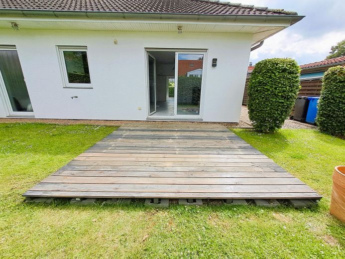 Holzterrasse