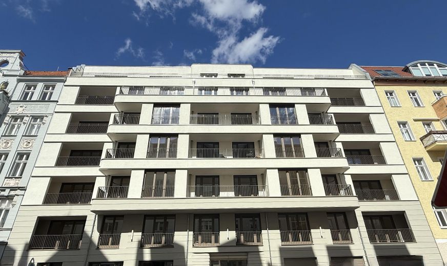 Erstbezug & provisionsfrei! Moderne 3-Zimmer-Wohnung mit 2 Balkonen und Aufzug H9-29 – Fassade