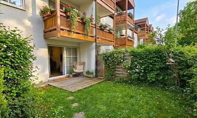 CHARMANT MIT KLEINEM GARTEN – 1776621927_e33644.jpg