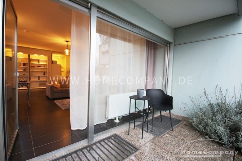 St. Arnual'da güneş alan güney teraslı modern döşenmiş daire – 651242bb15b803a7d6235505aa90f01e8821d59c.jpg
