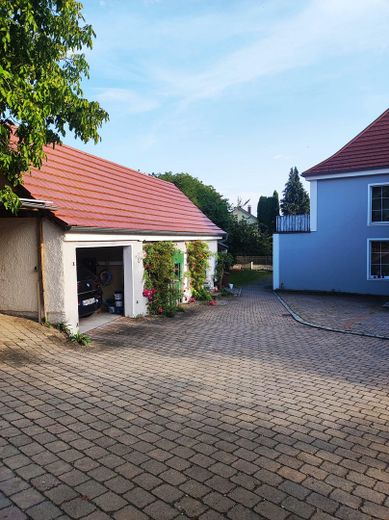 Historisches Wohnhaus mit außergewöhnlichem Charakter und vielseitigem Nutzungspotenzial – Nebengebäude