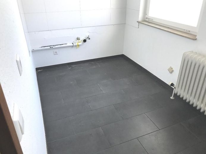 Schöne, helle 2 Zi.-Whg. mit Balkon und Garage in Ditzingen-Heimerdingen zu verkaufen – Balkon