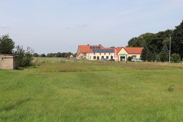 Przestronna działka pod budowę domu w peryferyjnej części Wellerswalde – możliwość natychmiastowej zabudowy