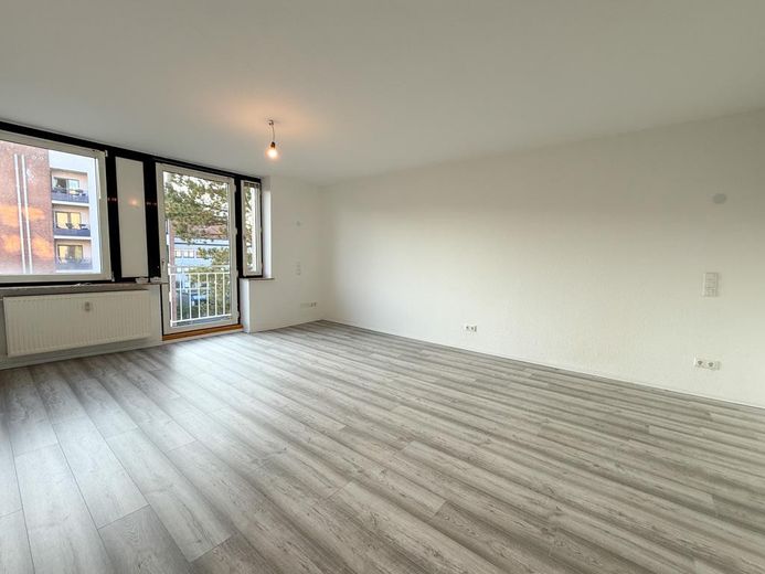 Wohn- & Schlafzimmer