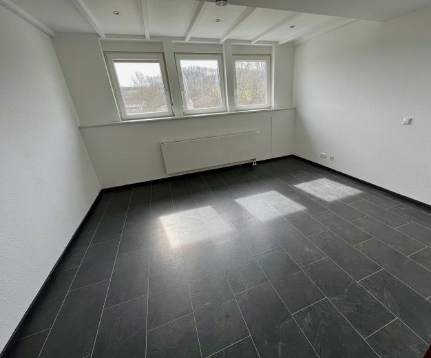 Rentowność:    wynajęty dawny dom wiejski z dużą działką 3000 m² – Foto 13