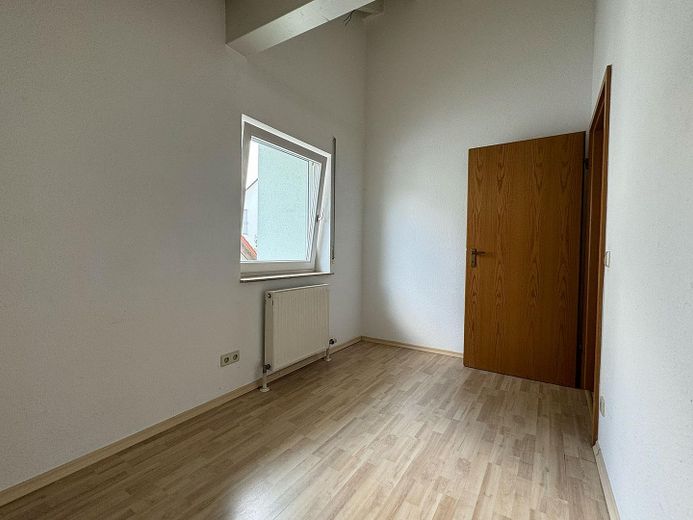 Charmante 3-Zimmer-Wohnung mit Sonnenbalkon in Cleebronn – Foto 7