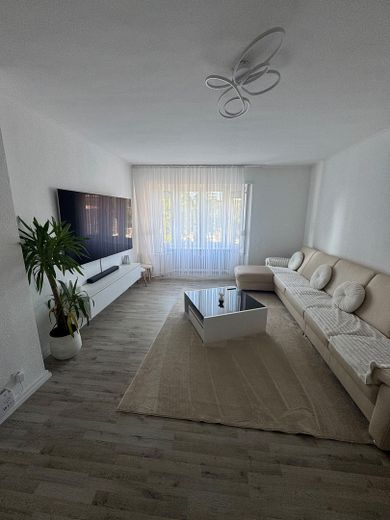 Helle 3-Zimmer-Wohnung (73 m²) direkt am Kurpark in Bad Neuenahr – Foto 1