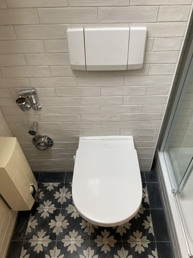 Schöne 1-Zimmer Dachgeschosswohnung in denkmalgeschützter Villa in zentraler Lage von Radebeul – Foto 15
