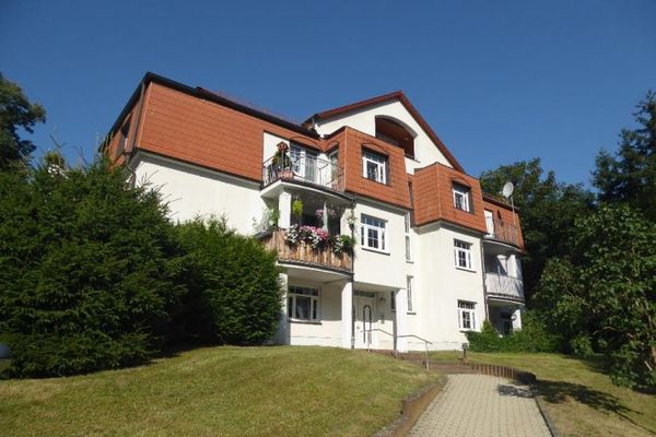 Paketangebot, einmalige Gelegenheit... 5 vermietete Wohnungen im Unterlosaer Weg in Oelsnitz
