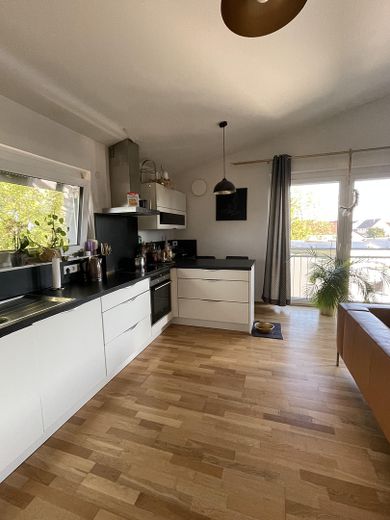 Stilvolle 3-Zimmer-Wohnung in Langenau – Küche