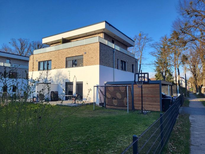 Citylage Falkensee - Doppelhaushälfte mit Dachterrasse für Selbstnutzer oder Anleger – फोटो 17