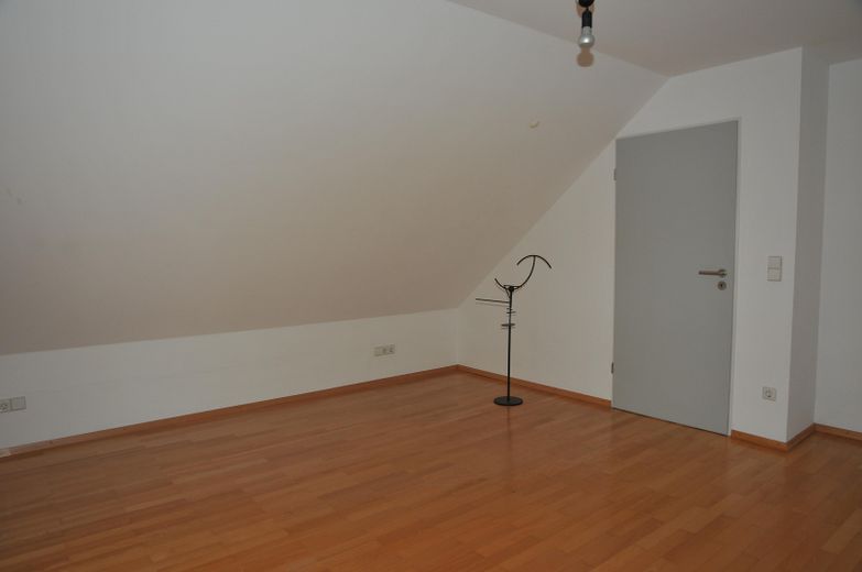 Modern architect-designed house for the large family – Schlafzimmer OG