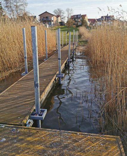 Schwimmsteg