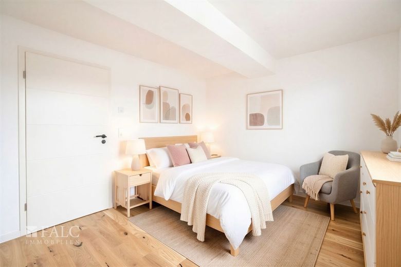 SAARN: Licht, Luft und Loft-Feeling - sanierte 3-Zimmer-Dachgeschosswohnung mit Balkon – Schlafzimmer (Einrichtungsbeispiel)