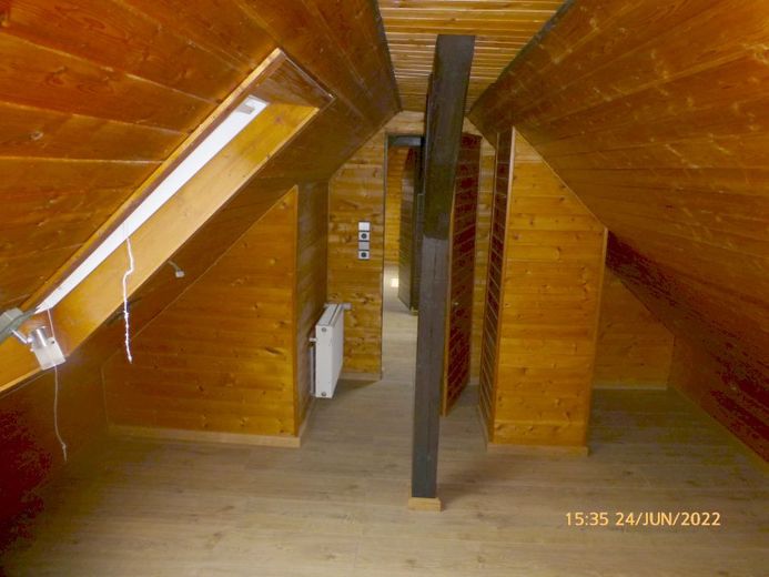 Belbe appartement calme de 2,5 pièces ZKBGWDM au 2e étage, avec garantie du prix du loyer, petit balcon dans un emplacement privilégié, – Mansarde links