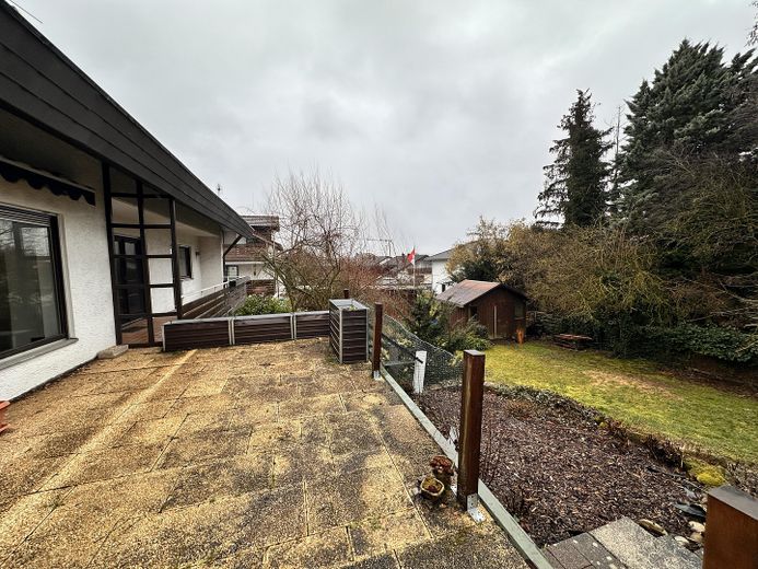 Großzügiges Einfamilienhaus mit Einliegerwohnung auf weitläufigem Eckgrundstück – Foto 28