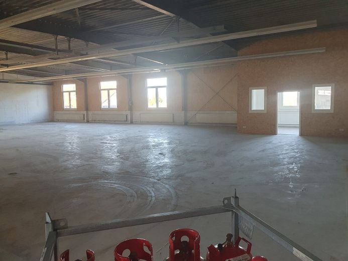 Werkstattfläche, Lagerflächen und/ oder Büro in Engelsbrand zu vermieten – Foto 2