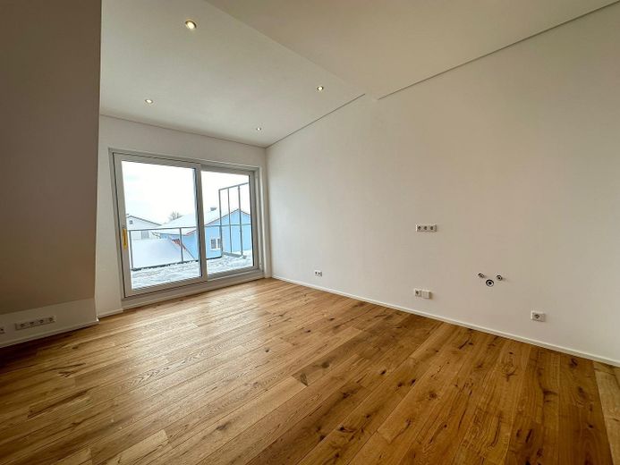 Moderno appartamento di 3 locali – Foto 2