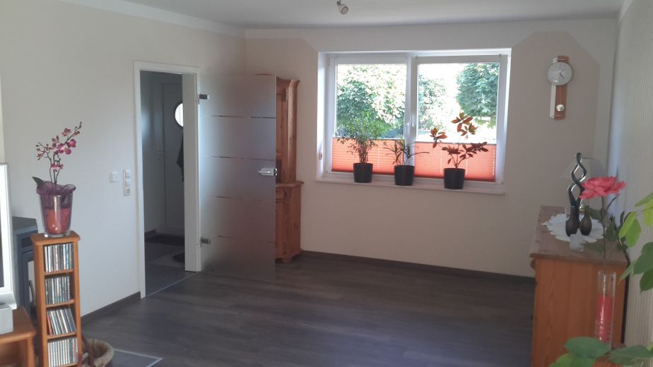 4 Z.Etw [EG] mit Terrasse, 0,2% Zinsen! Besichtigungstermin frei! – Duschbereich