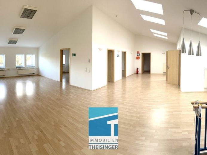 Lichtdurchflutetes Büro in der 1. Etage im Ingolstädter Stadtteil Seehof! – फोटो 1