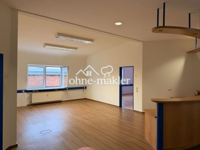 Flexible, helle Bürofläche nahe der Braunschweiger Innenstadt – Aufzug & Parkplätze – Foto 1