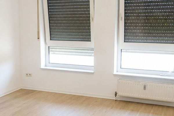 Schöne 1 Zimmer Wohnung, 23qm mit einer Pantryküche, im Zentrum von Ludwigshafen
