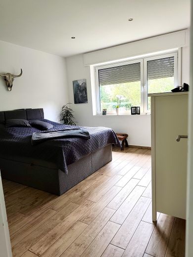 großzügiges EFH in schöner Lage – EG Schlafzimmer 1