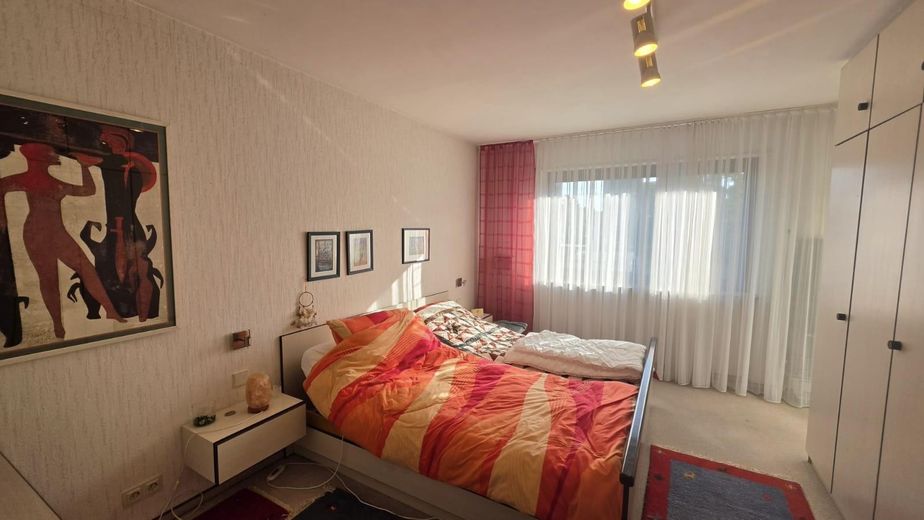 منزل صفّي في موقع متميز بمدينة مانهايم مع العديد من الإمكانيات – Schlafzimmer OG