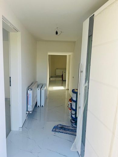 Exklusiv modernisiertes Landhaus mit großzügigem Raumkonzept und ca. 347 м² Gesamtfläche – फोटो 2