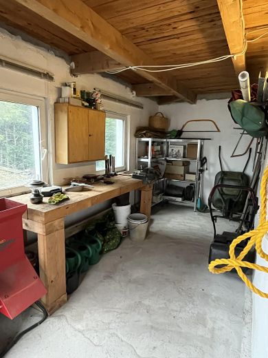 Geräumiger Bungalow mit ca. 194m² Gesamtfläche, Vollkeller und Garage – provisionsfrei – Garage - Werkraum