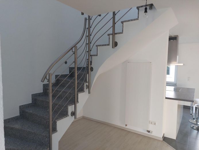 Langen - Moderne Maisonette im Herzen der Altstadt – Flur 1. Stock