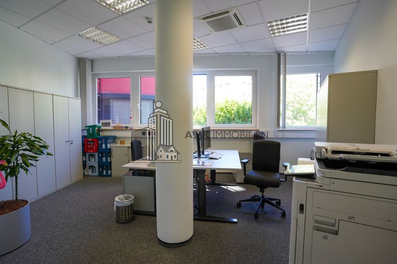 ATIK: Moderne Büro- und Praxisfläche im Gesundheits- und Ärztezentrum Lusanum - provisionsfrei – Innenansicht