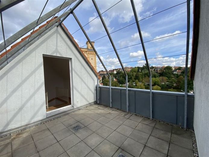Altenburg* City Center*helle Maisonetten-Whg* Dachterrasse* 2,5 Zimmer* Tageslichtbad mit Dusche* – Foto 1