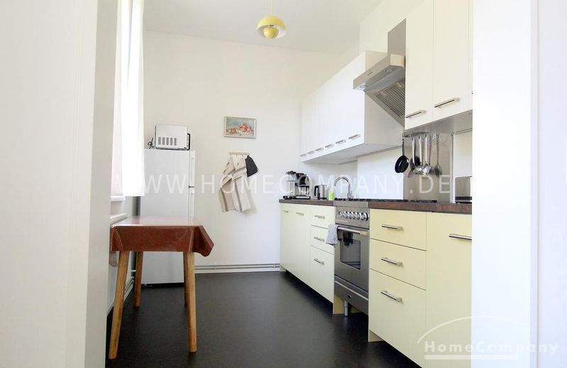 25868 HomeCompany Dresden सुसज्जित/Furnished Dresden-Neustadt में 5-कमरों का अपार्टमेंट, अधिकतम 4 व्यक्ति – 940b2f2b0396e68398218e2ffb3388d1fc5600d7.jpg