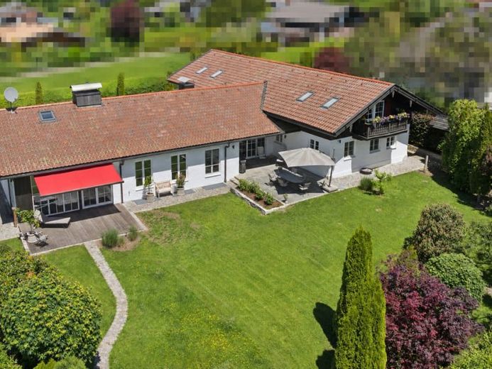 Luxus-Landhausvilla am Tegernsee – Exklusive Ausstattung & 5 Jahre Wohnrecht für Verkäufer – Foto 1