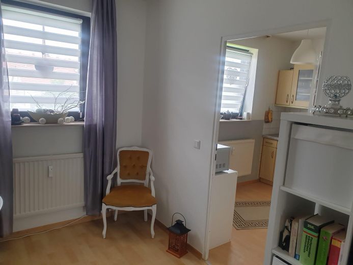 Tolle 2 Zimmerwohnung mit Küche – Foto 2