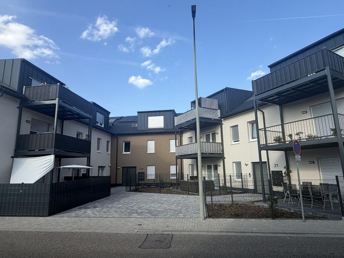 3-kamer-nieuwbouwwoning met lift & balkon – 4,0 % rendement, zonder makelaarscourtage – Hauseingang