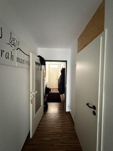 Investoren & Kapitalanleger aufgepasst - Attraktive Wohnung mit Stellplatz in KASSEL – Flurbereich