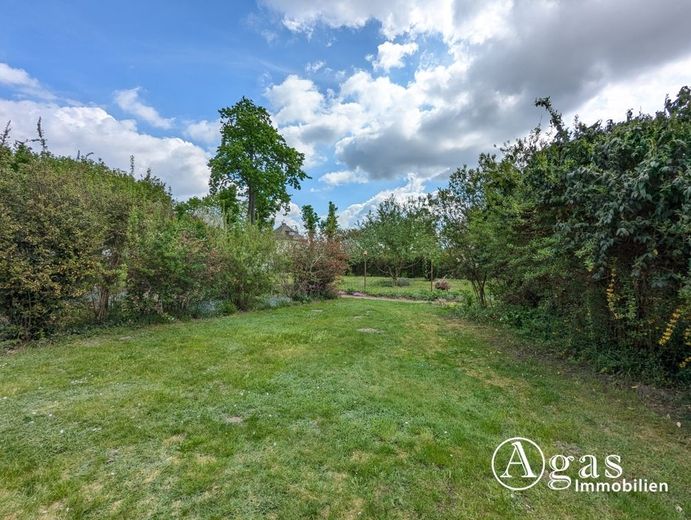Großes Gartengrundstück mit Laube am Ortsrand von Zehdenick (Eigentum - keine Pacht, kein Verein) – Garten