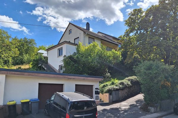 Mehrfamilienhaus mit großem Grundstück in exponierter Lage in Bad Kreuznach Süd